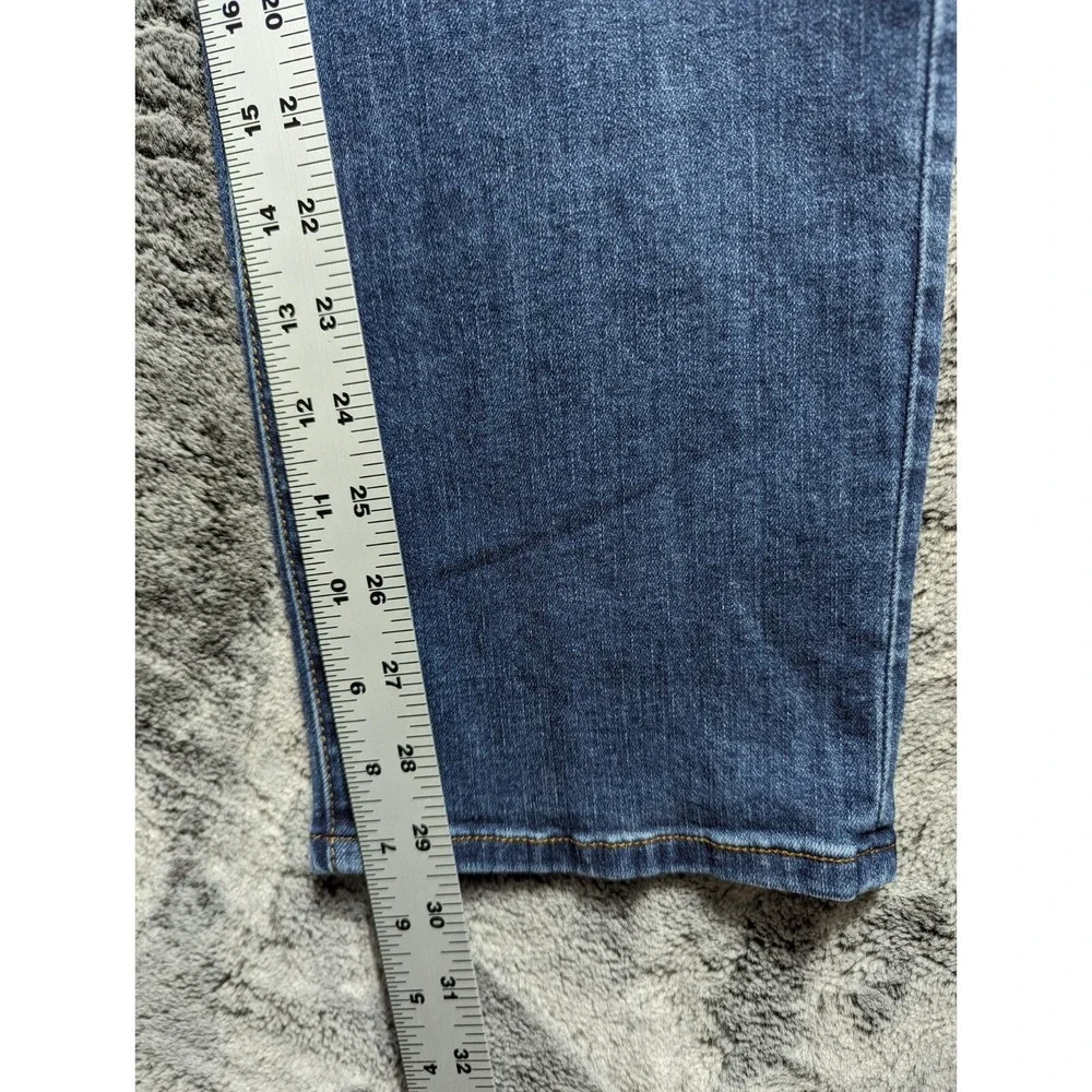 Kut from the Kloth Straight Leg Jeans - Medium Blue Wash - Picture 10 of 14